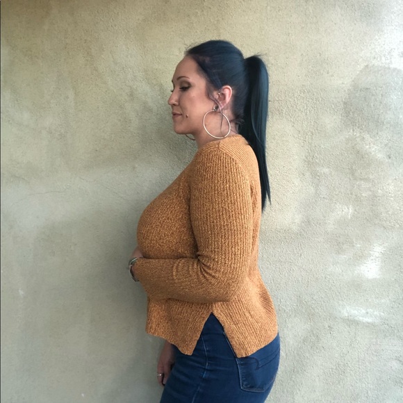 H&M Ribbed Sweater - Picture 2 of 7